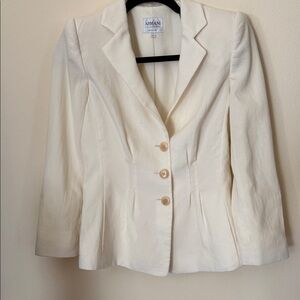 Armani Collezioni Women's Ivory/Cream Blazer Size 4